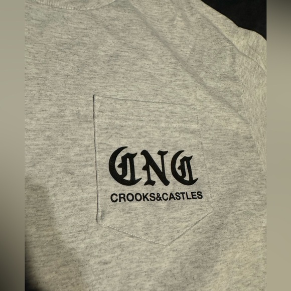 Crooks and castles shirt - Picture 2 of 2